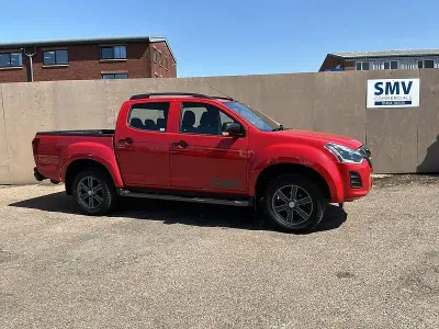 Used Isuzu D-Max 2019 Red Pickup
