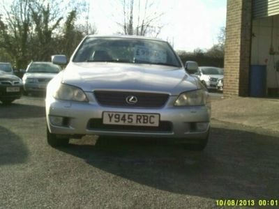 Used Lexus IS200 153 HP (112 kW) 2001 Sedan