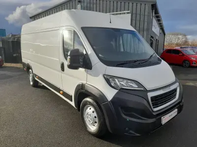 Used Peugeot Boxer S 140 HP (102 kW) 2019 White Van