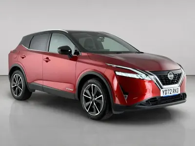 Used Nissan Qashqai Tekna 190 HP (139 kW) 2023 Red SUV