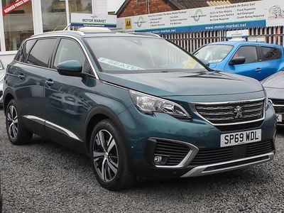 Used Peugeot 5008 Allure 130 HP (95 kW) 2019 Green Hatchback