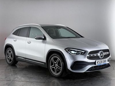 Mercedes GLA200