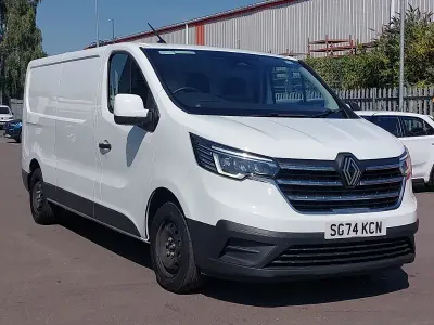 Used Renault Trafic 2024 White MPV