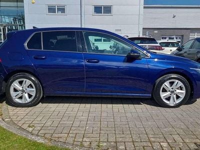 Used VW Golf VII Life 150 HP (110 kW) 2021 Blue Hatchback