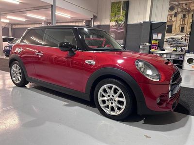 Red Used 2016 Mini Cooper S Hatch Hatchback | £8,395 (A bit pricey)