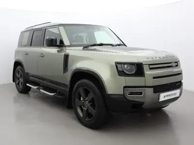 Used Land Rover Defender HSE Dynamic 296 HP (217 kW) 2023 Green SUV