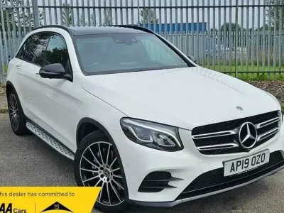 Usado Mercedes GLC220 Premium Plus 2019