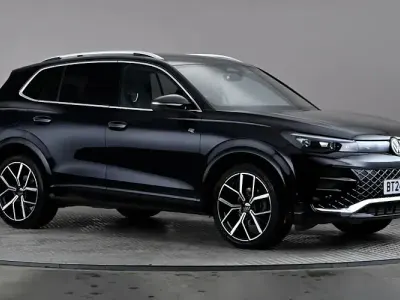Used VW Tiguan R-line 150 HP (110 kW) 2024 Black SUV