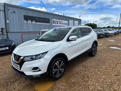 Used Nissan Qashqai N-Connecta 140 HP (102 kW) 2021 White SUV