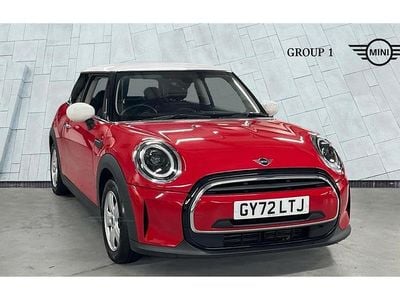 Used Mini Cooper Classic 136 HP (100 kW) 2022 Red Hatchback