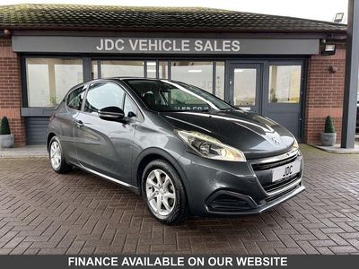 Used Peugeot 208 Active 82 HP (60 kW) 2016 Grey Hatchback