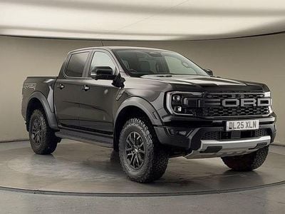Black Used 2025 Ford Ranger Raptor Pickup | £49,500 (Good price)