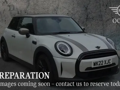 Używany Mini Cooper Exclusive 134 KM (98 kW) 2022 Srebrny Hatchback