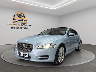 Used Jaguar XJ Portfolio 275 HP (202 kW) 2013 Blue Sedan