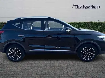 Używany MG ZS Exclusive 106 KM (77 kW) 2022 Czarny SUV