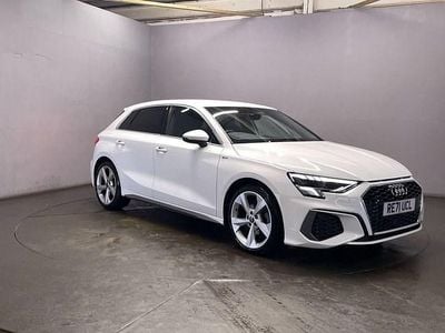 Used Audi A3 Sportback S-Line 150 HP (110 kW) 2021 White Hatchback