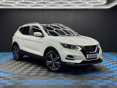 Used Nissan Qashqai N-Connecta 2018 White SUV