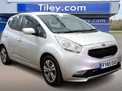 Used Kia Venga 125 HP (91 kW) 2015 Silver Hatchback