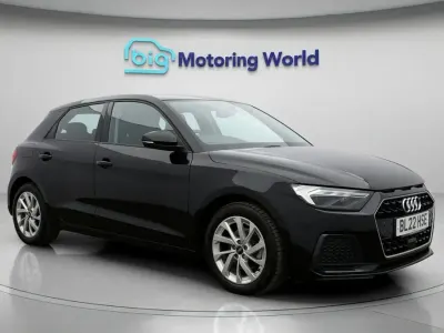 Second-hand Audi A1 Sportback Sport 110 CP (80 kW) 2022 Negru Hatchback