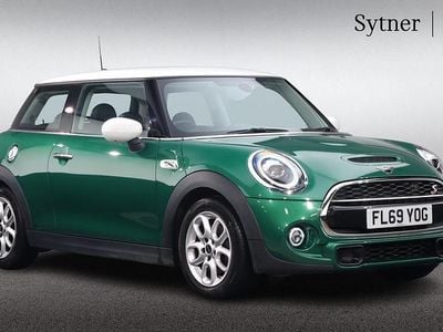 Used Mini Cooper S Classic 189 HP (139 kW) 2019 Green Hatchback
