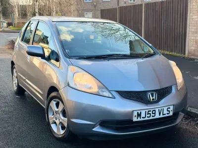 Used Honda Jazz ES 2009 Silver Hatchback