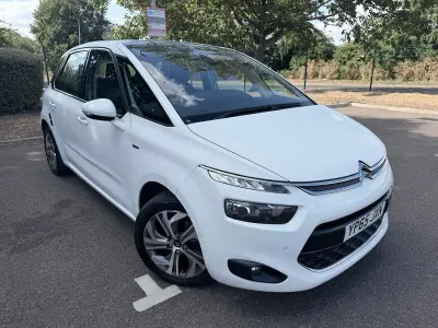 Used Citroën C4 Picasso Exclusive 2015 White MPV