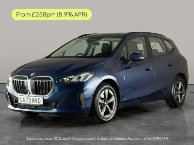 Begagnad BMW 225 Active Tourer Sport Line 2023 Blå Minibuss