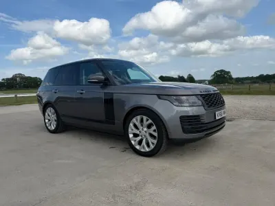 Used Land Rover Range Rover Vogue SE 275 HP (202 kW) 2018 Grey SUV