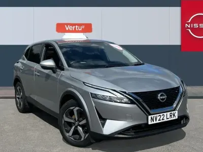Used Nissan Qashqai N-Connecta 140 HP (102 kW) 2022 Silver SUV