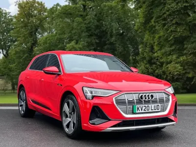 Used Audi e-tron S-Line 230 kW (313 HP) 2020 Red SUV