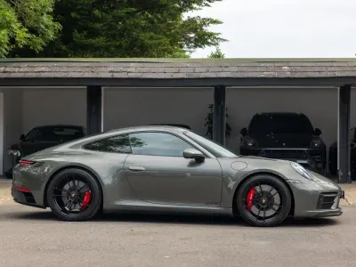 Used Porsche 911 Carrera 4 GTS 480 HP (353 kW) 2022 Green Coupe