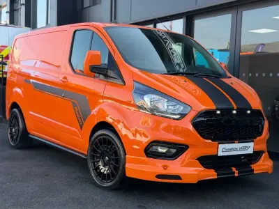 Used Ford Transit Custom 130 HP (95 kW) 2021 Orange Van