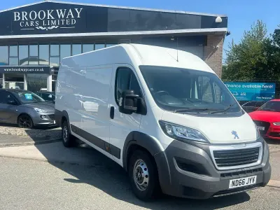 Used Peugeot Boxer 130 HP (95 kW) 2016 White Van