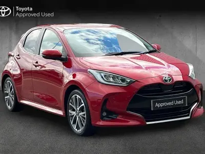 Used Toyota Yaris 116 HP (85 kW) 2022 Red Hatchback
