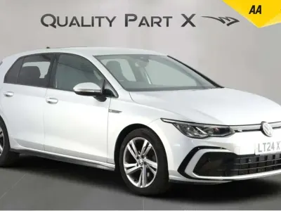 Used VW Golf VIII R-line 150 HP (110 kW) 2024 Silver Hatchback