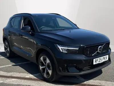 Used Volvo XC40 Plus 197 HP (144 kW) 2025 Black SUV