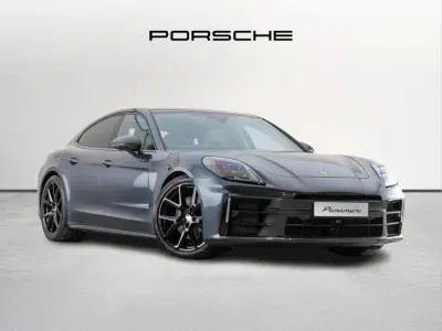 Usado Porsche Panamera 353 HP (259 kW) 2026 Cinzento Citadino