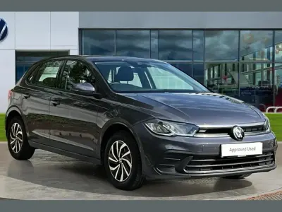 Used VW Polo Life 95 HP (69 kW) 2023 Smokey grey metallic Hatchback