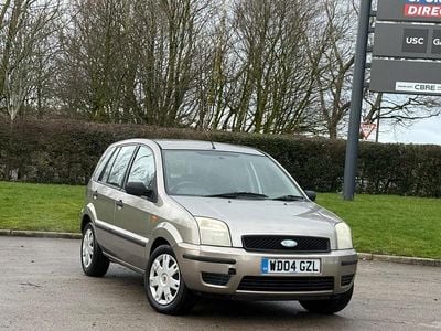 Used Ford Fusion 2004 Silver Hatchback