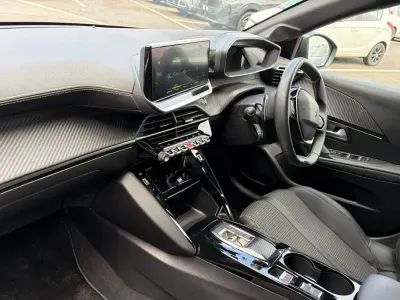 Used Peugeot 208 GT 99 HP (72 kW) 2023 Grey Hatchback