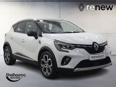 Used Renault Captur Techno 143 HP (105 kW) 2023 Metallic  arctic white with diamond black roof  SUV