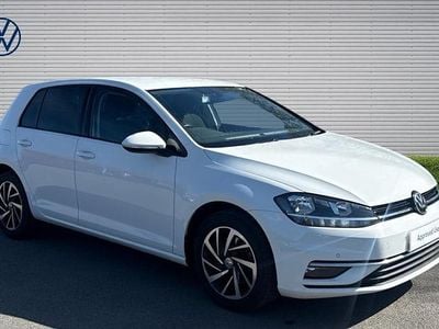 Used VW Golf VII Match 150 HP (110 kW) 2019 White Hatchback