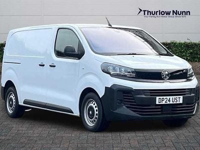 Used Vauxhall Vivaro 120 HP (88 kW) 2024 White MPV