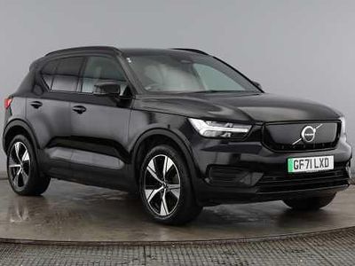 Black Used 2021 Volvo XC40 Core SUV | £16,950 (Expensive)
