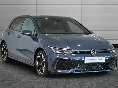 Used VW Golf VIII R-line 150 HP (110 kW) 2025 Blue Hatchback