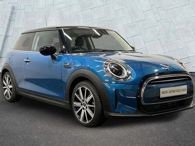 Used Mini Cooper Classic 136 HP (100 kW) 2021 Blue Hatchback