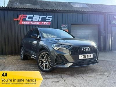 Begagnad Audi Q3 Advanced 190 HK (139 kW) 2019 Grå SUV
