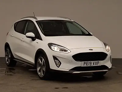 Begagnad Ford Fiesta Active 100 HK (73 kW) 2019 Vit Halvkombi