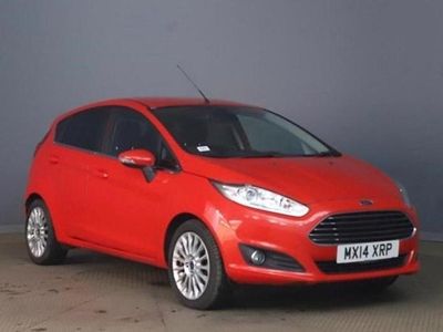 Used Ford Fiesta Titanium 105 HP (77 kW) 2014 Red Hatchback
