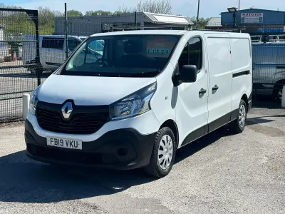 Usado Renault Trafic Business 2019 Blanco Monovolumen